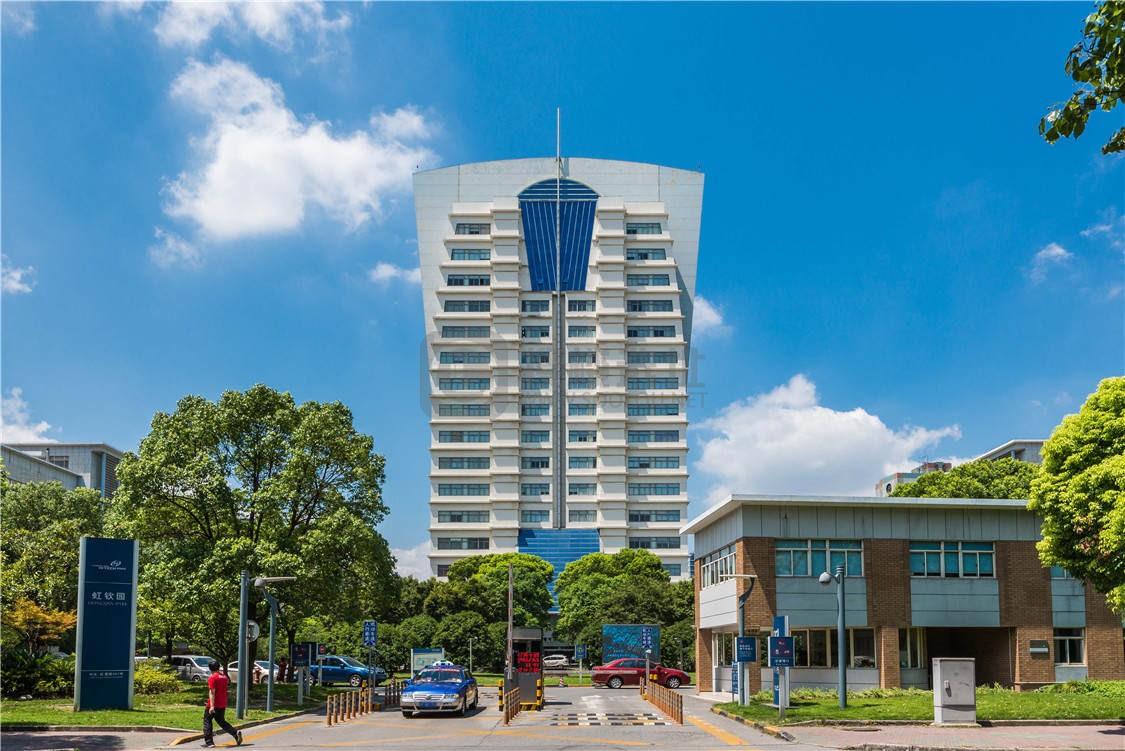 一线写字楼租赁“抛底” 背后未现大面积“抄底”