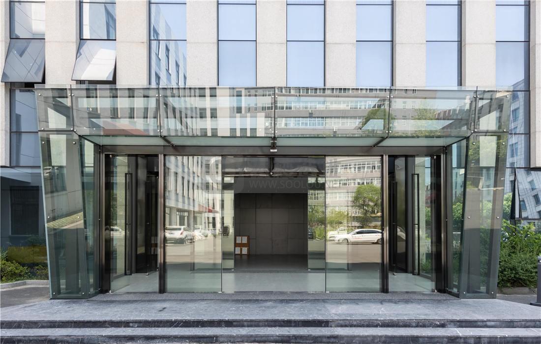 “阵痛”的上海写字楼市场：非核心地段空置率接近50%