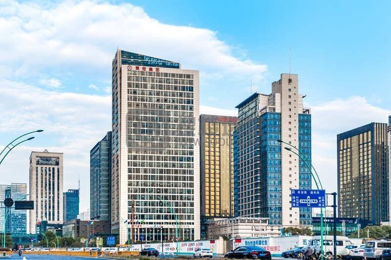 萧宏大厦：滨江区区政府写字楼