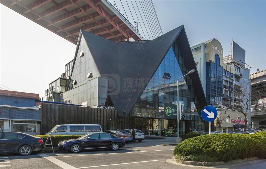 渡口空间：黄浦区外马路1346号写字楼