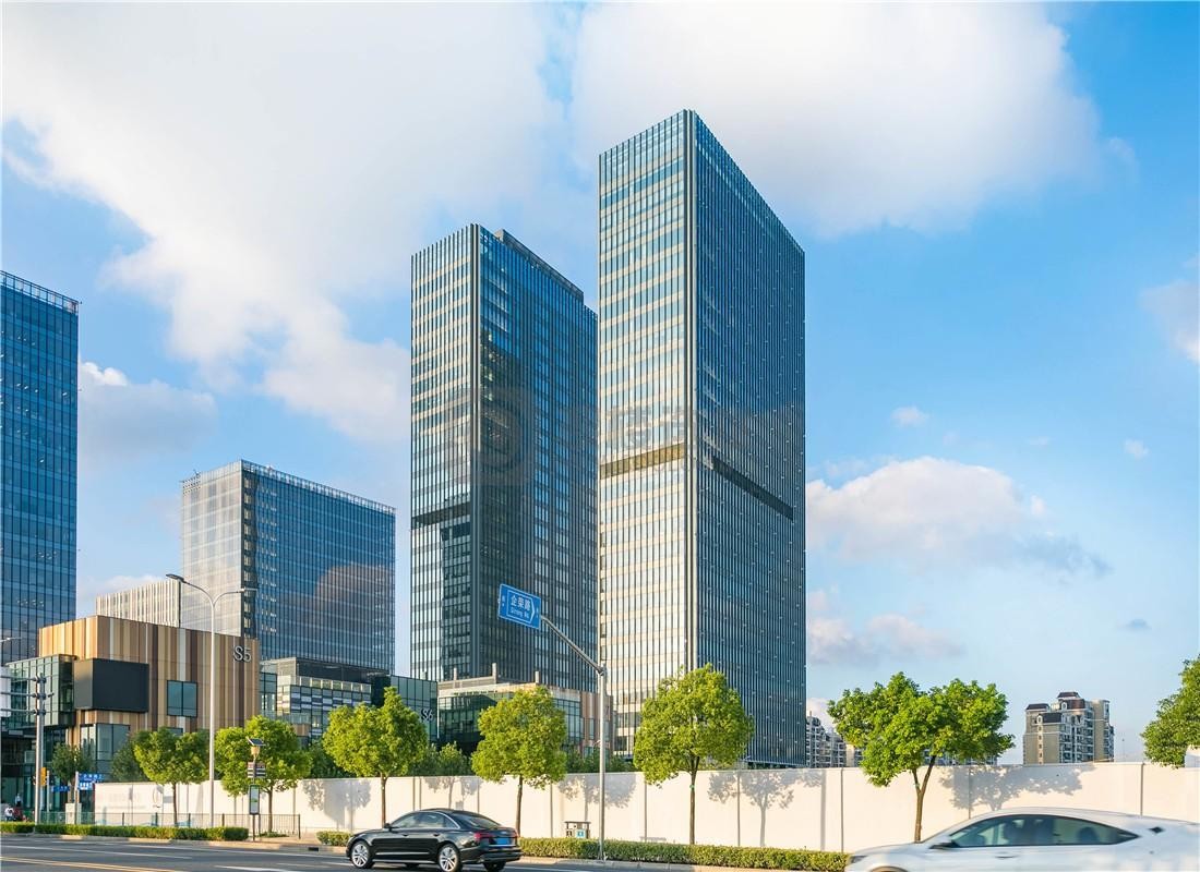 上海前滩世贸中心三期-写字楼信息百科-租赁招商电话