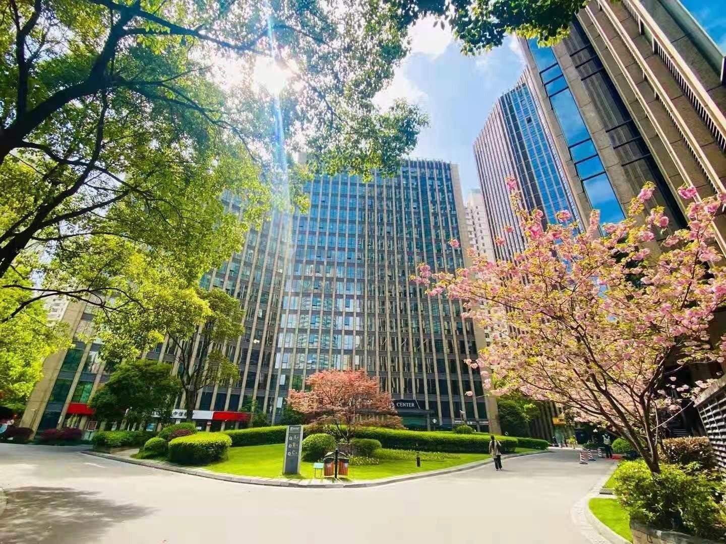 上海新华中心-写字楼信息百科-租赁招商电话