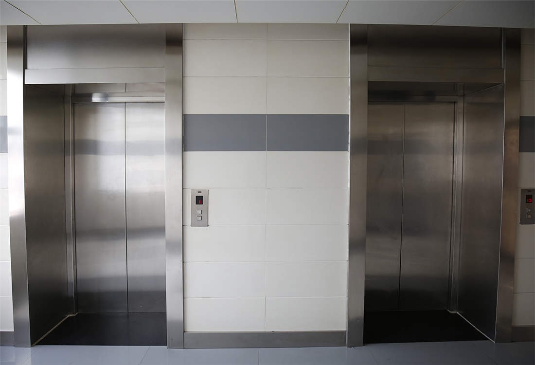 现代物流大厦电梯