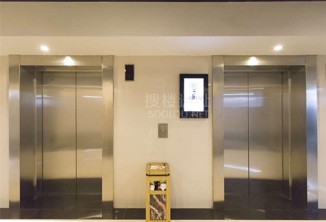 上海海湾大厦电梯间