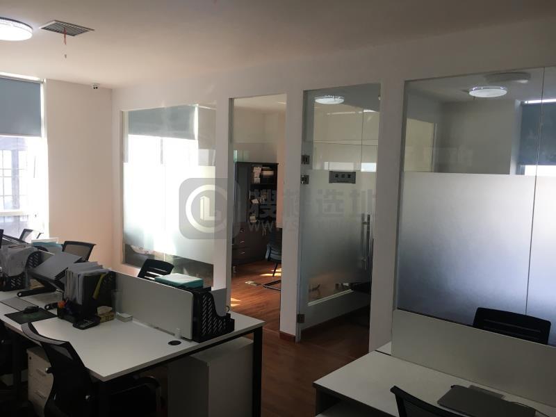 佰富时代中心广场