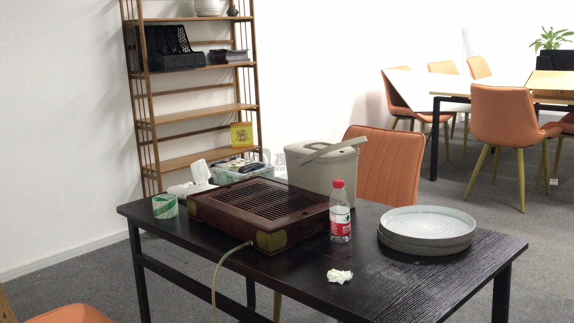 七宝宝龙城