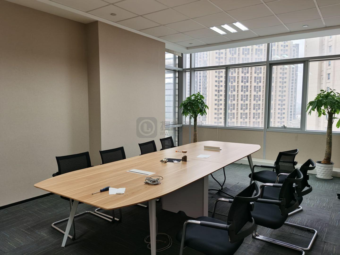 越秀维多利中心