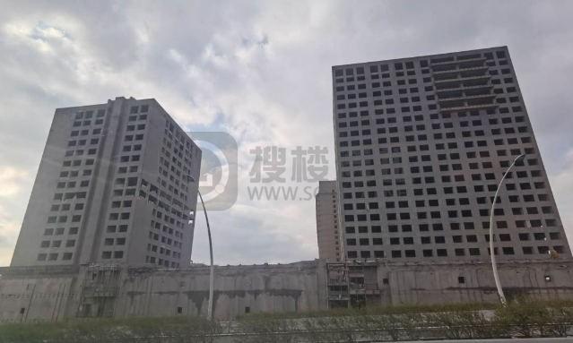 等了十几年，上海市中心最后一个烂尾楼2020年拆除了！