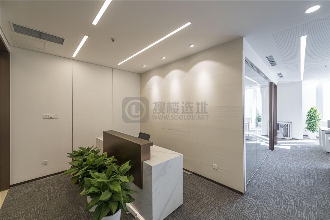 东方金融广场