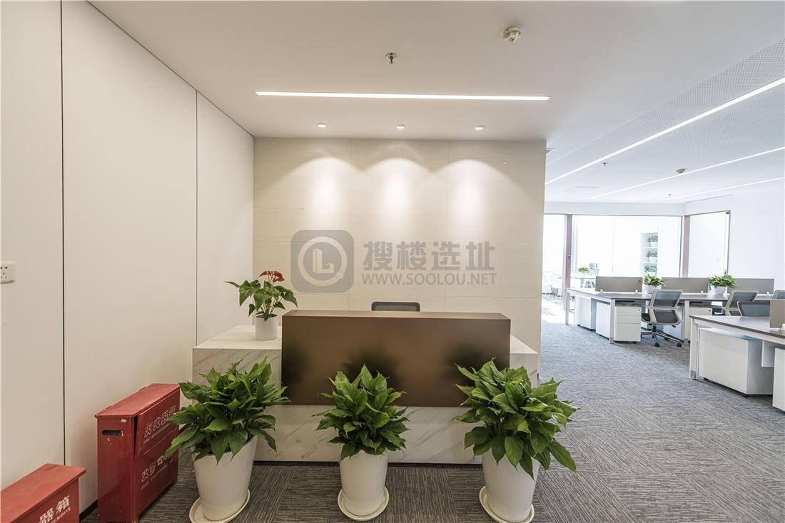 东方金融广场