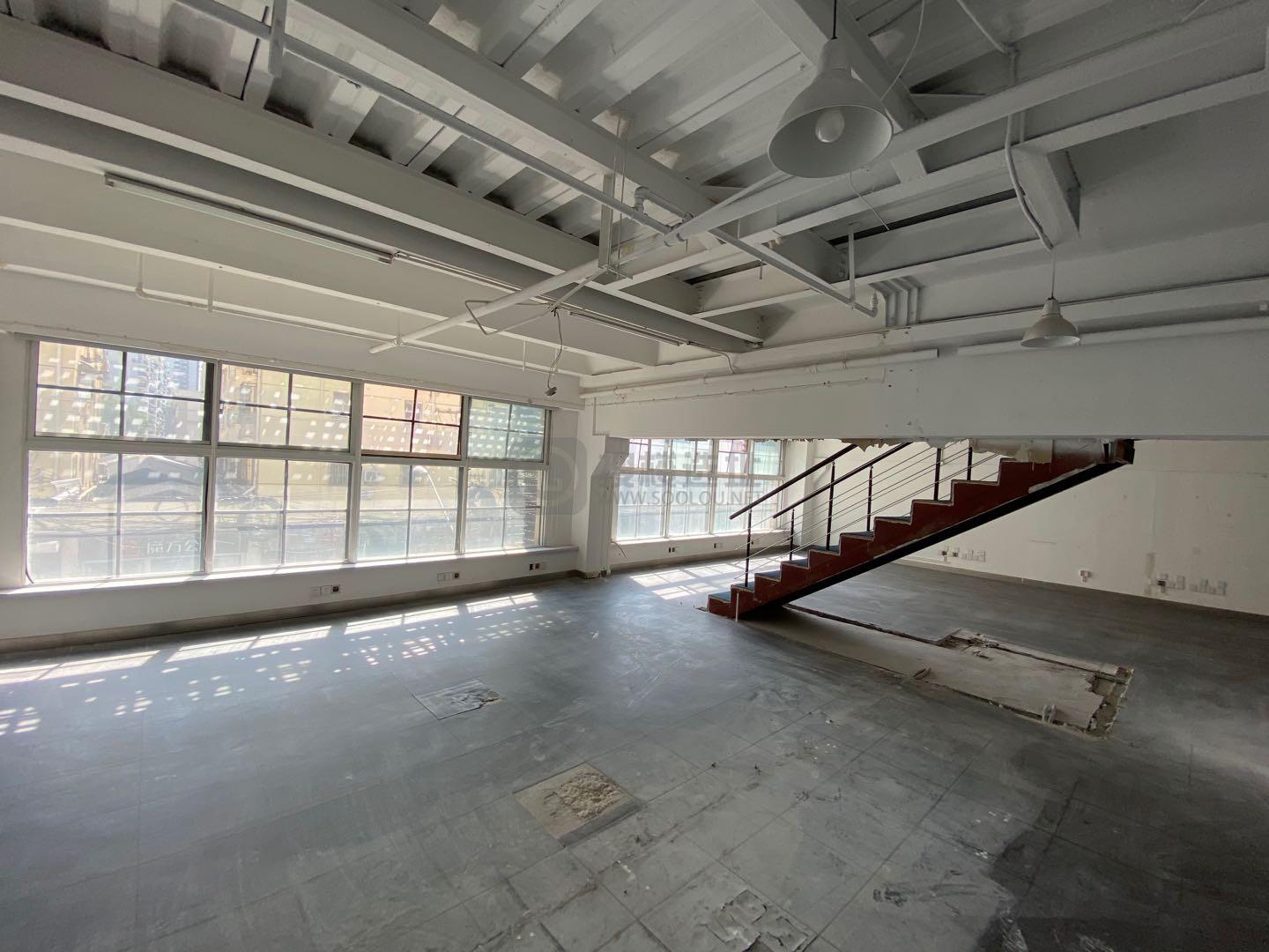 越界X2创意空间