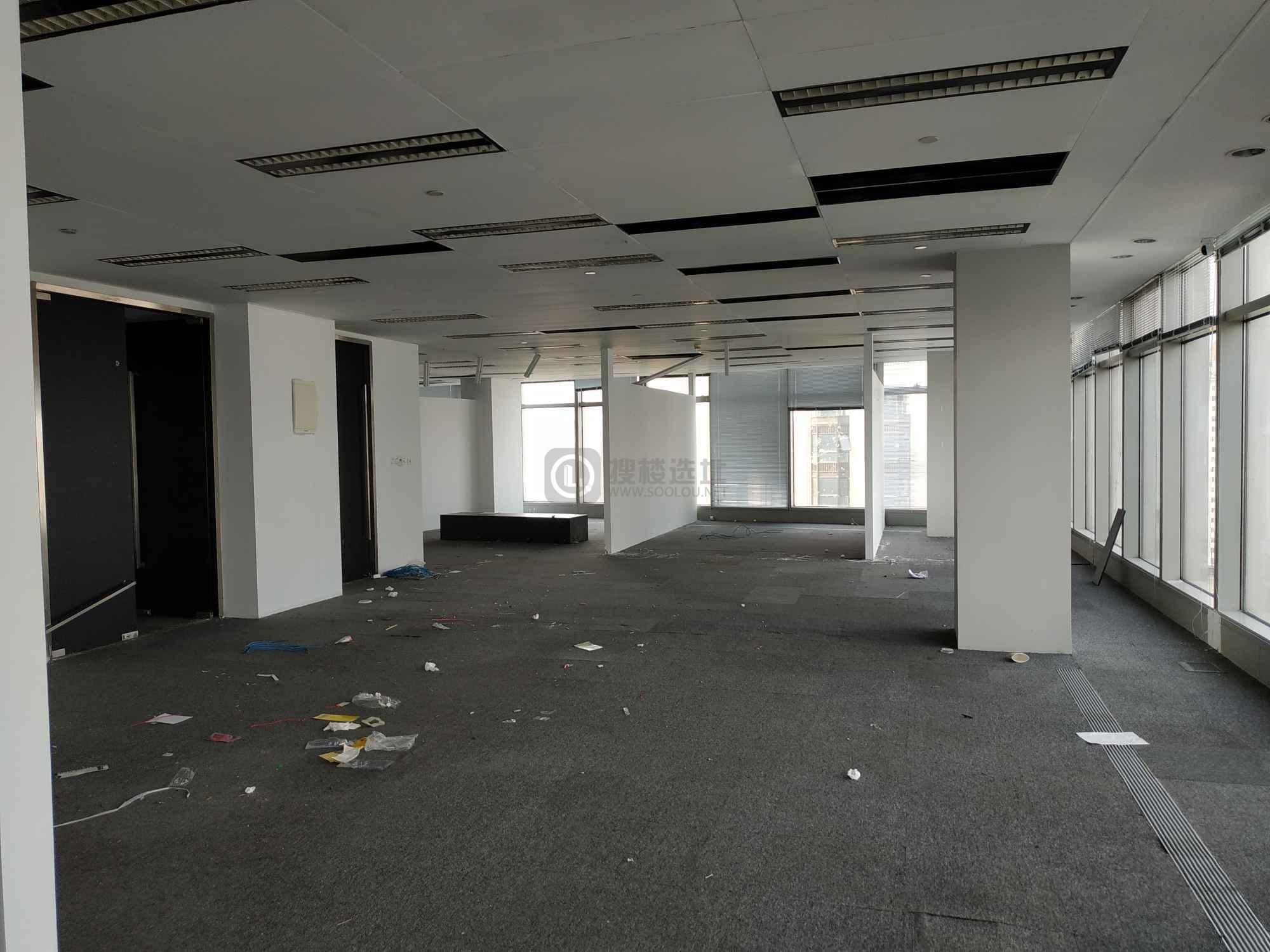 绿地海外滩中心