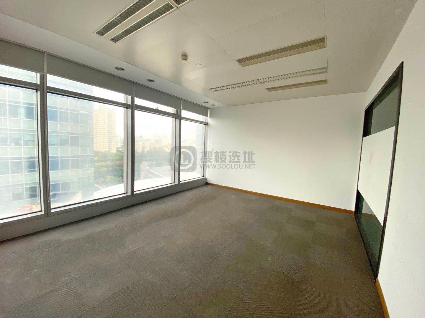 绿地海外滩中心