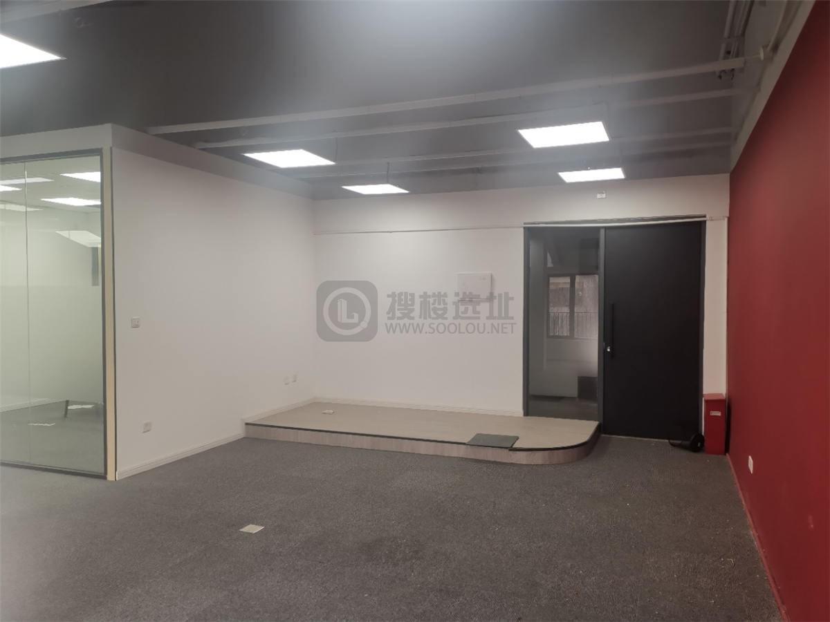 越界丝腾光华酷