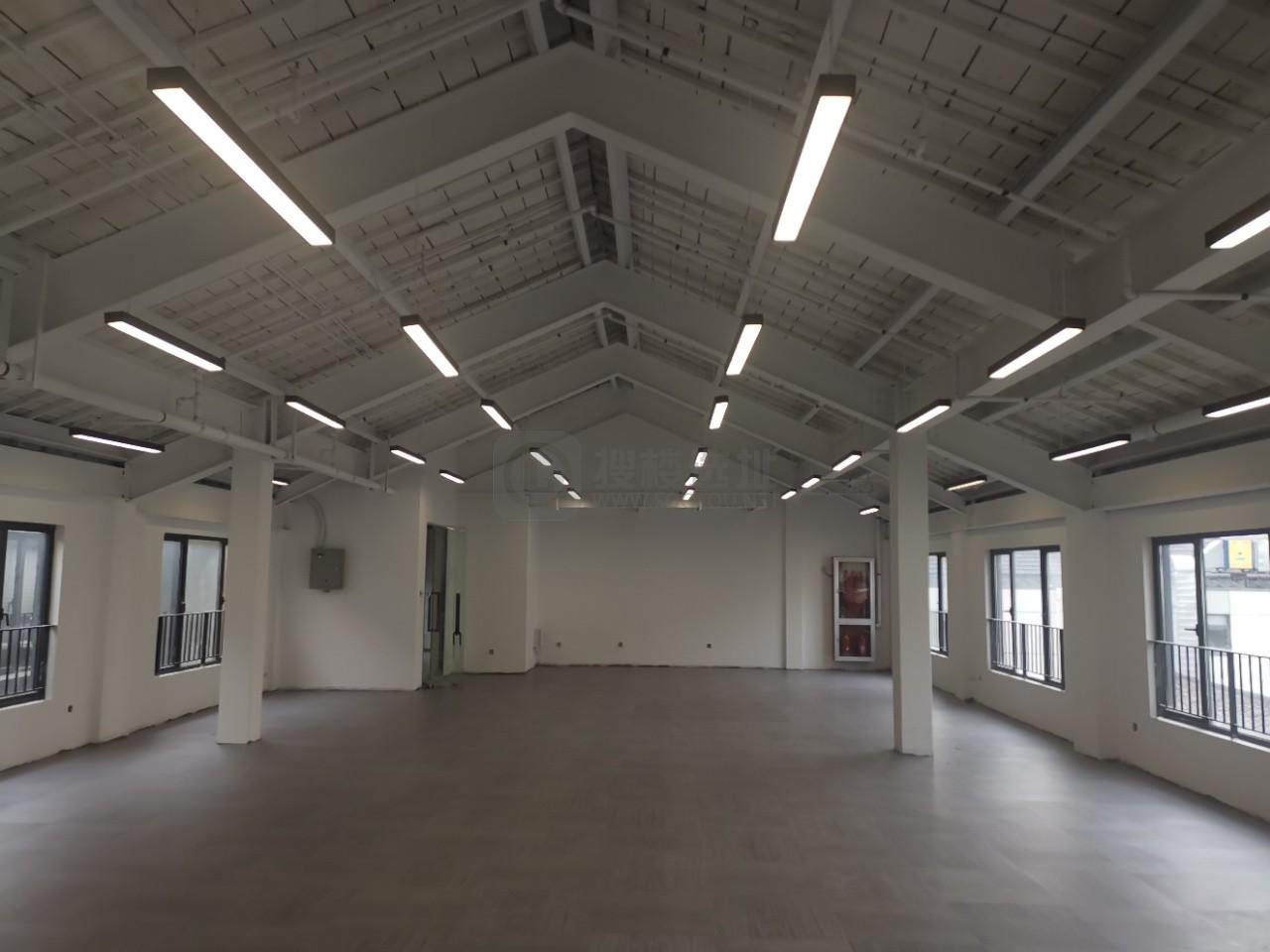 越界丝腾光华酷