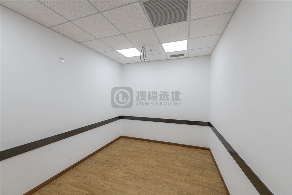 绿地创客-M创工坊