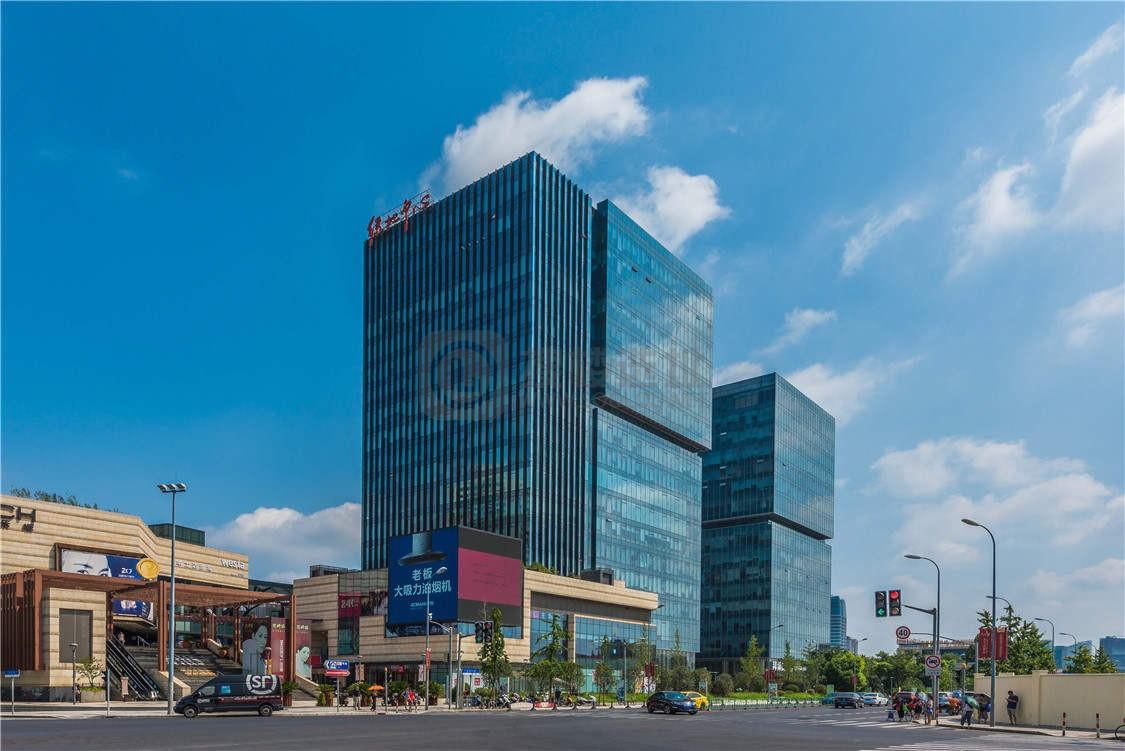 上海绿地中心一期67平米办公室出租