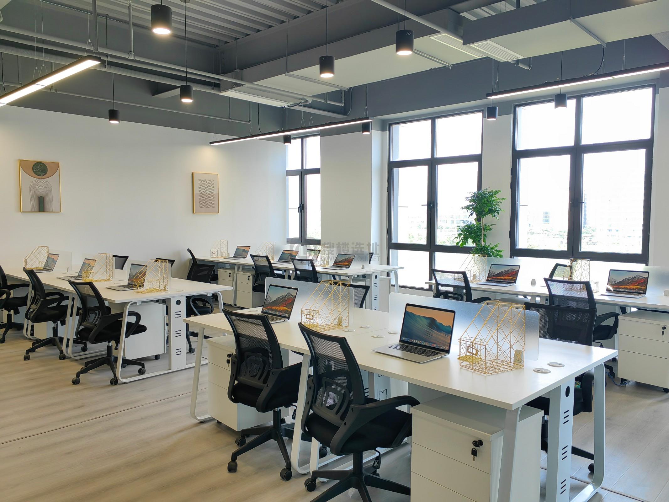 德必虹桥国际WE