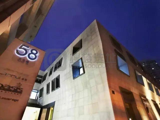 Oasis公园里的欧爱喜