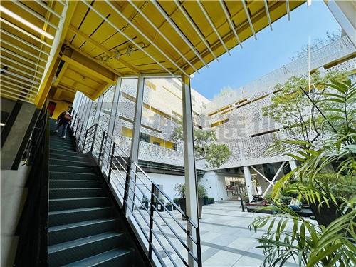 越界X2创意空间426.06平精品房源