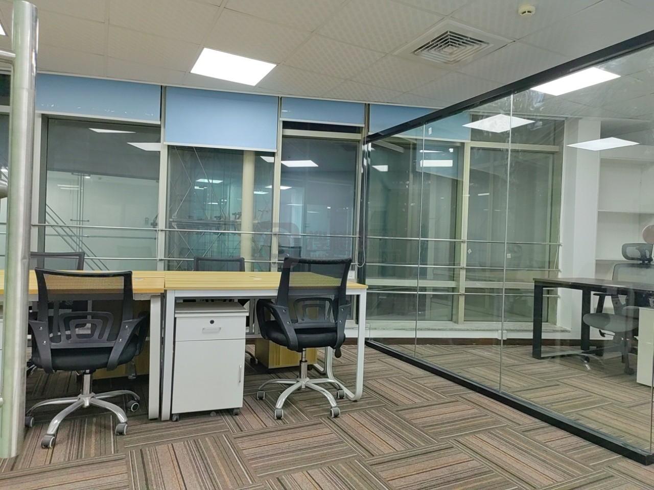 现代交通商务大厦