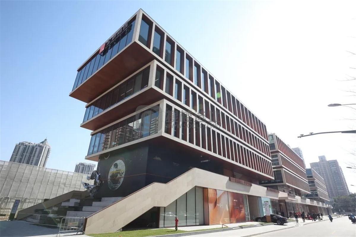 金地新华道-长宁区番禺路商办写字楼项目