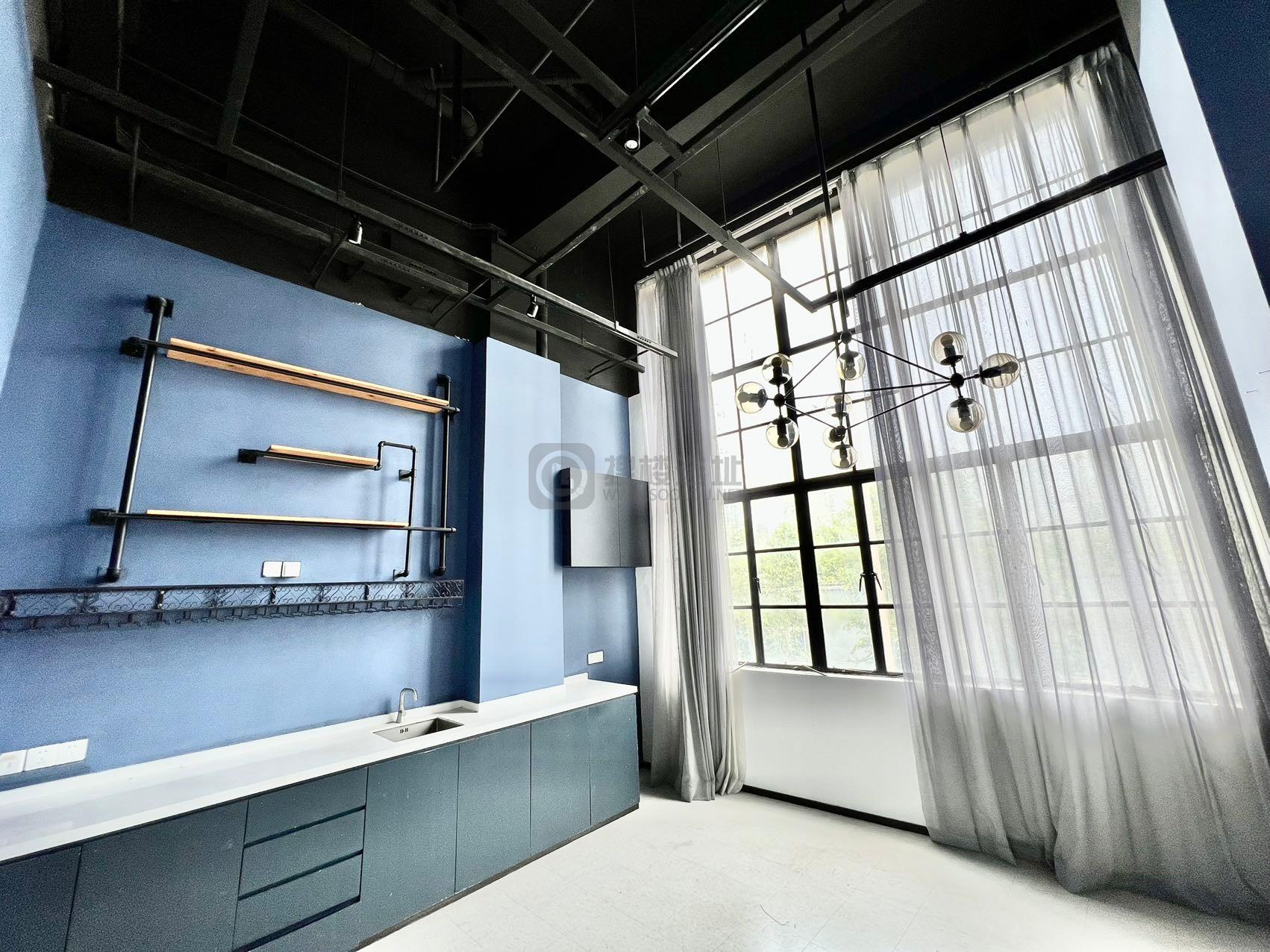 越界X2创意空间