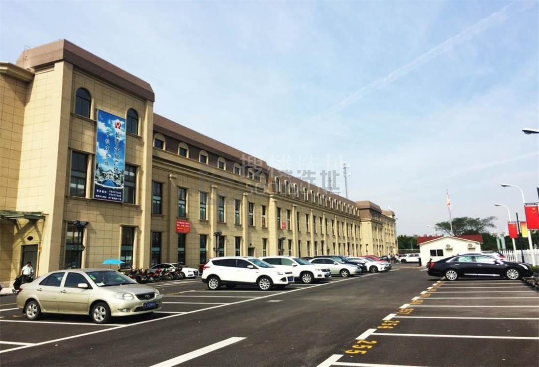 长青企业广场：浦东新区浦三路3058号写字楼