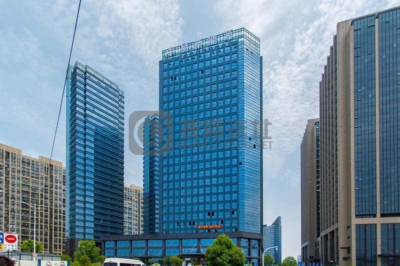 中易新能源大厦：滨江区长河写字楼