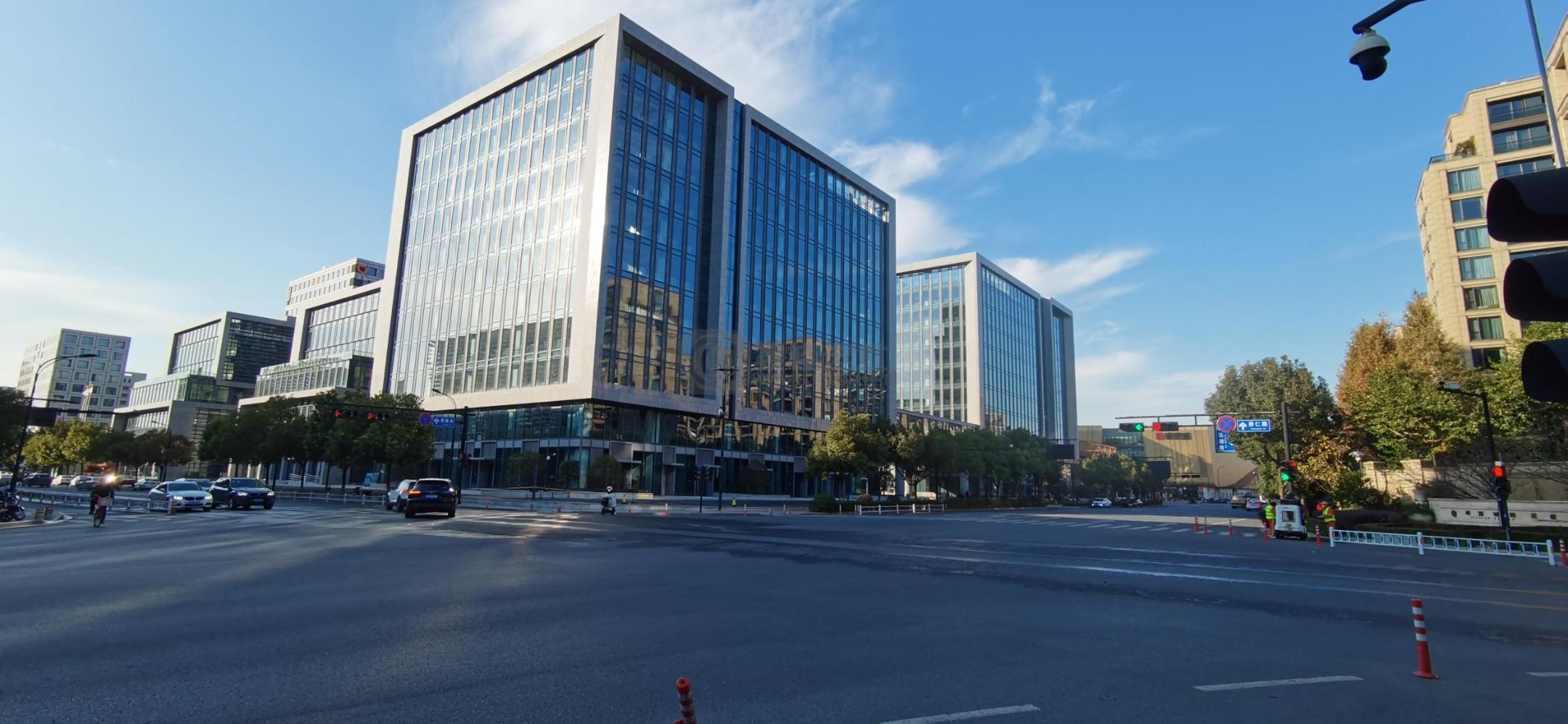 三深国际中心：西湖区蒋村商务区写字楼