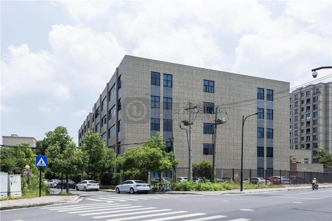 新峰商务大厦：西湖区留下写字楼