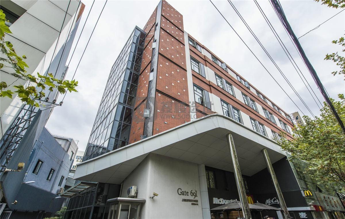 宏欣科技园：黄浦区瞿溪路691号写字楼