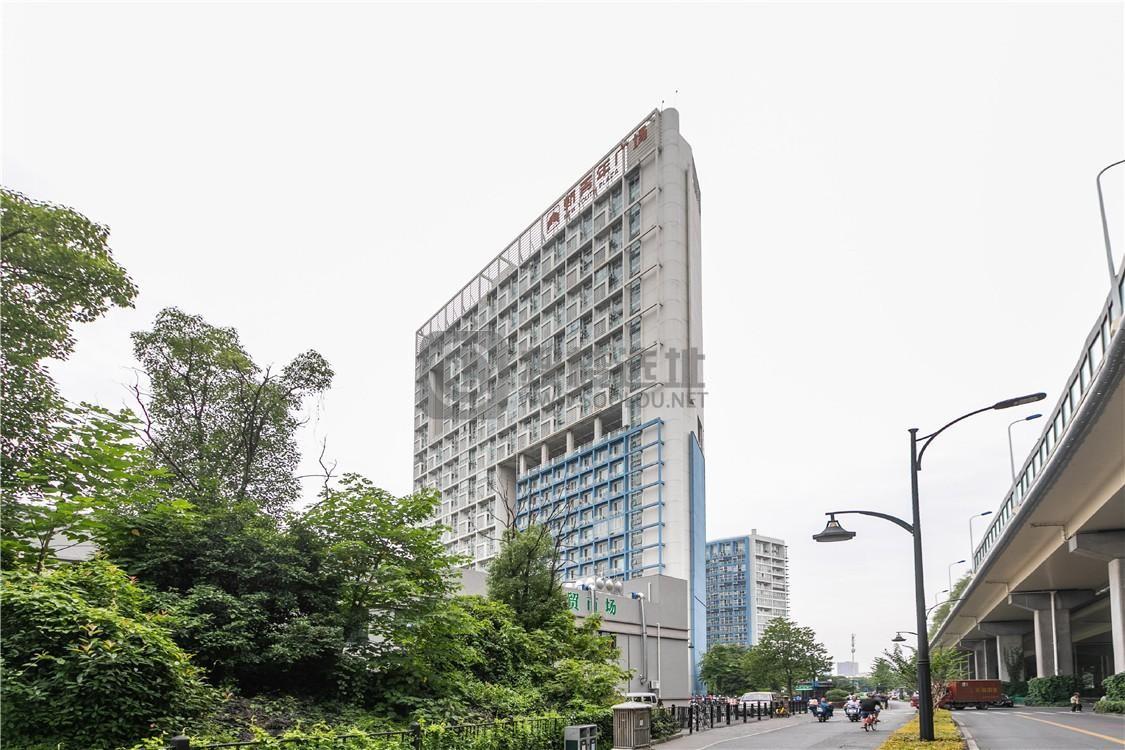 新青年广场：拱墅区大关写字楼