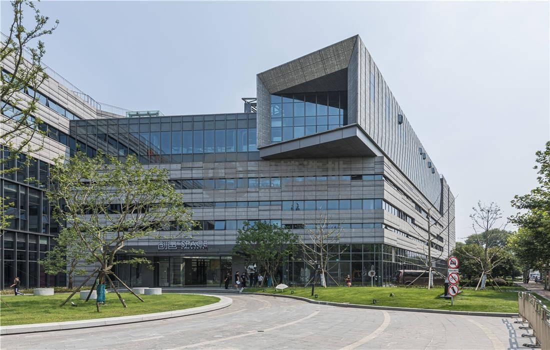 创邑SPACE朵云轩：徐汇区天钥桥路1188号写字楼