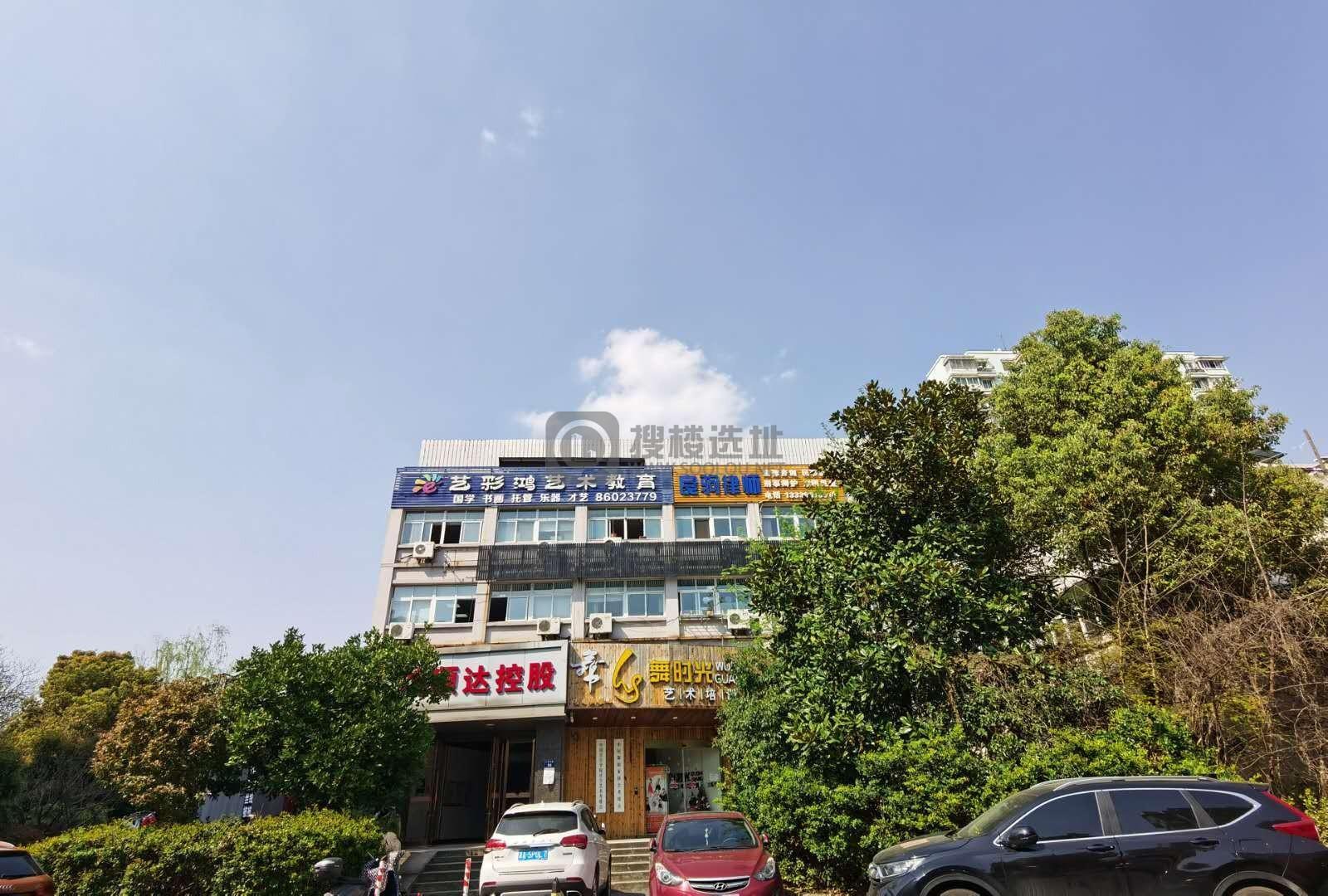 三里亭三区：上城区闸弄口写字楼