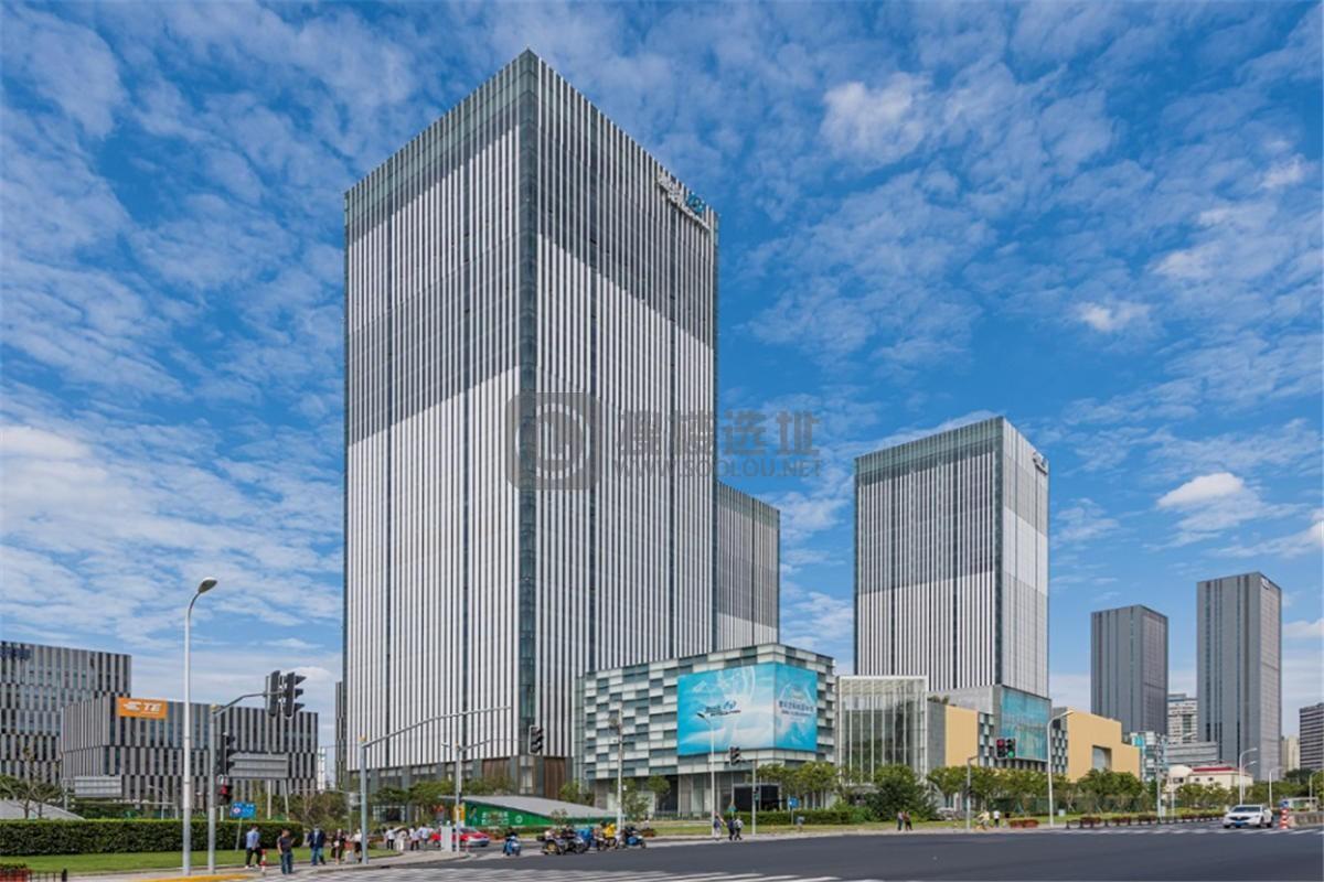 漕河泾中心：徐汇区古美路1520号写字楼