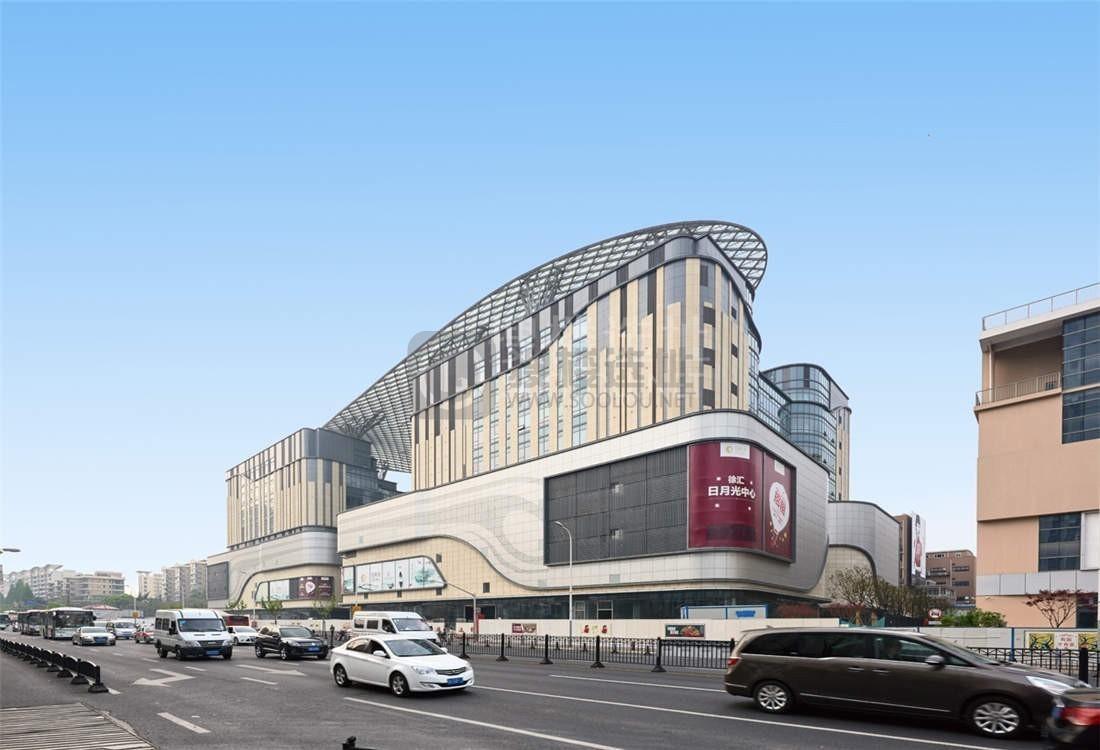 徐汇日月光中心：徐汇区漕宝路33号写字楼