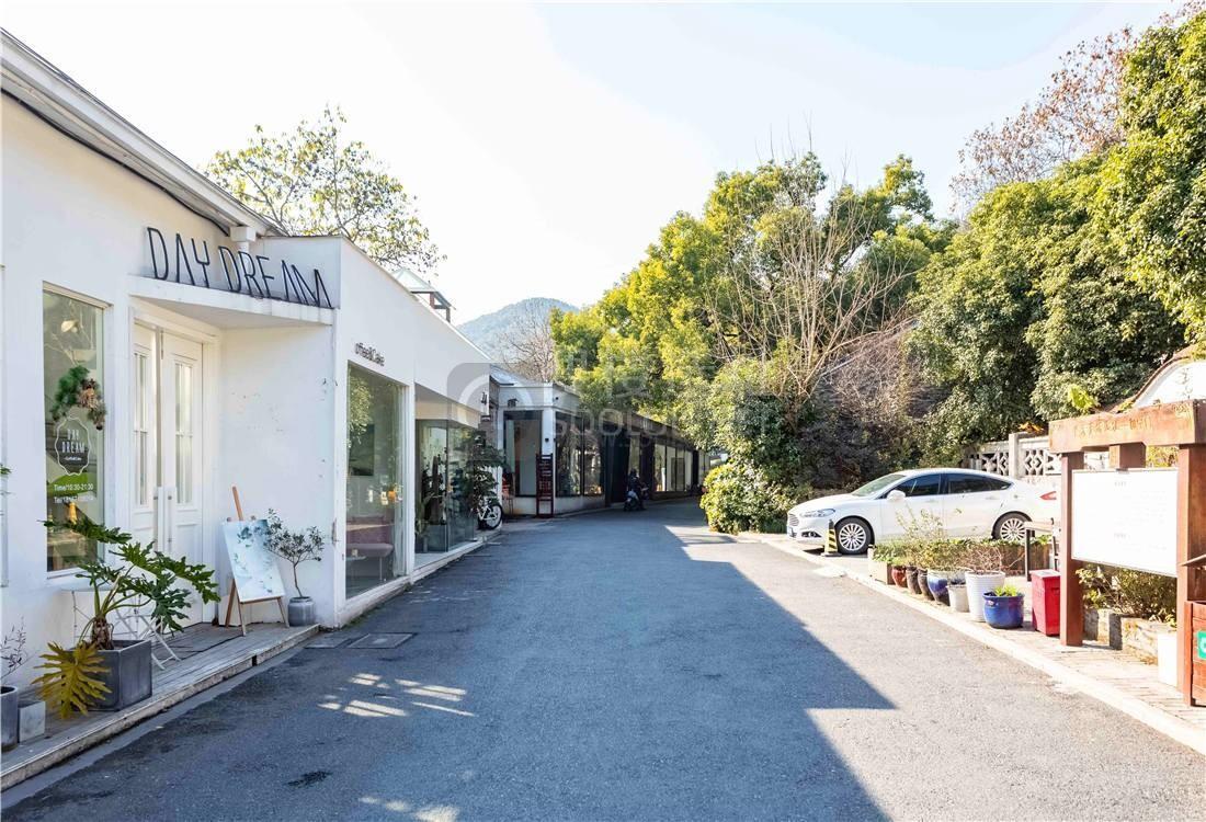 凤凰御园文化创意基地：上城区南星写字楼