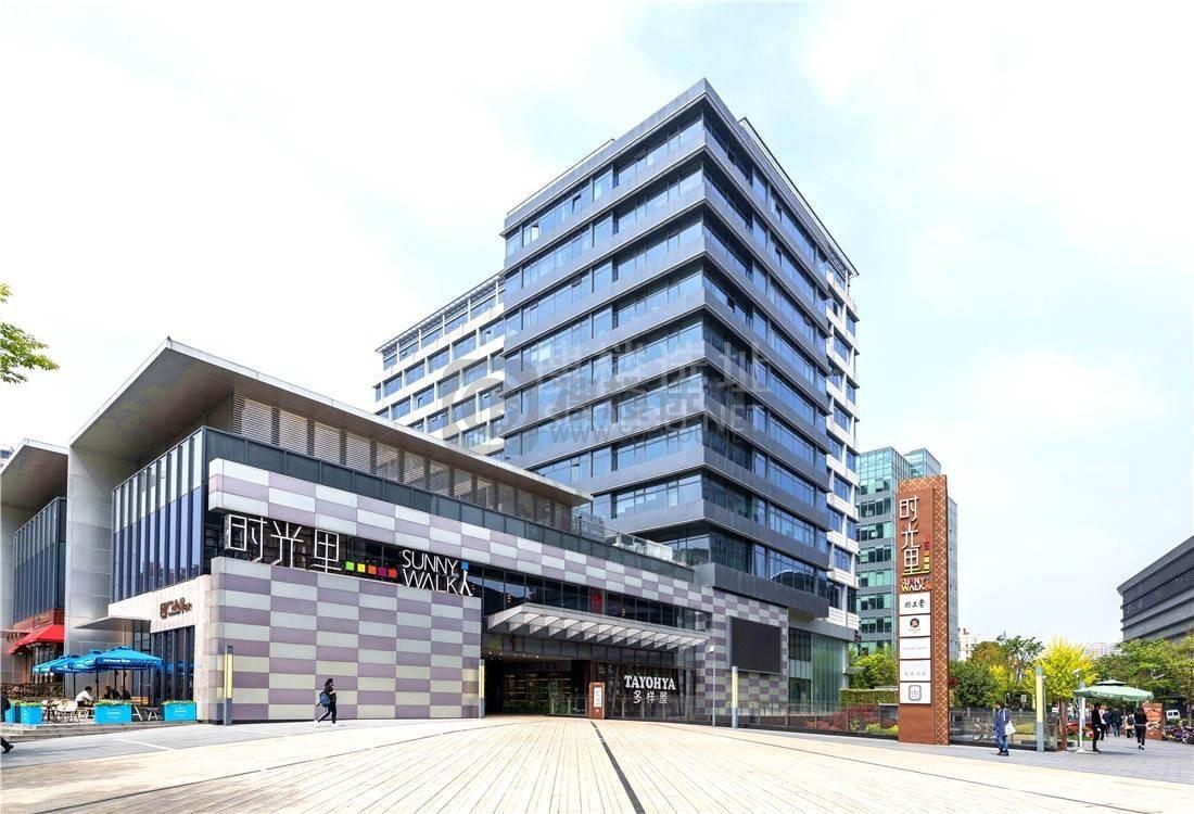 保利西岸中心：徐汇区宛平南路1415号写字楼