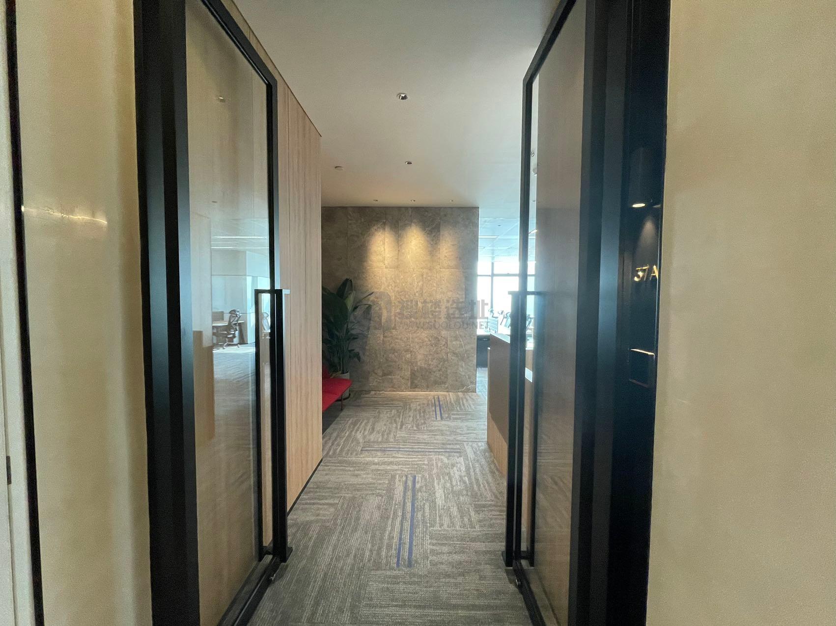 浦江国际金融广场