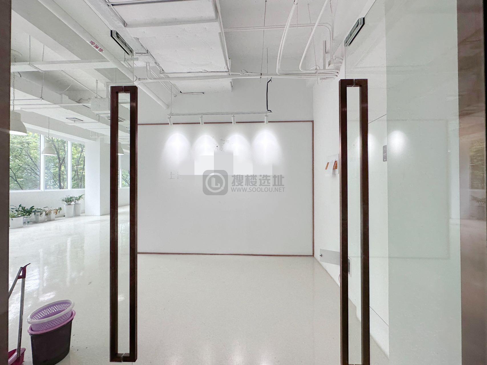 大宁中心广场三期