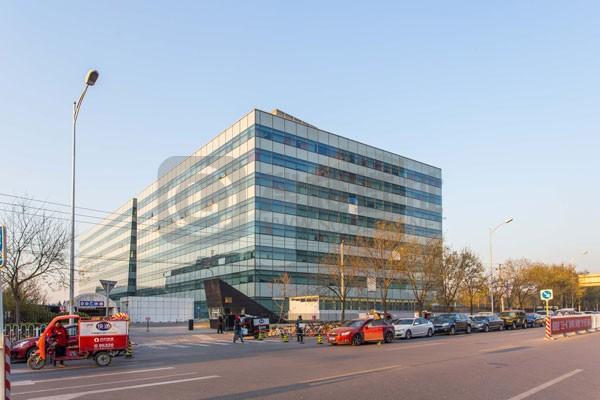 中护航大厦——留学生及华侨的一站式服务保障