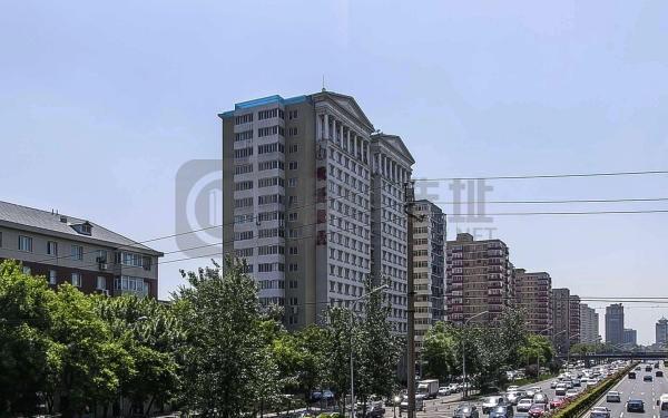 【龙辉大厦】：现代化综合性大厦，商业地产的首选