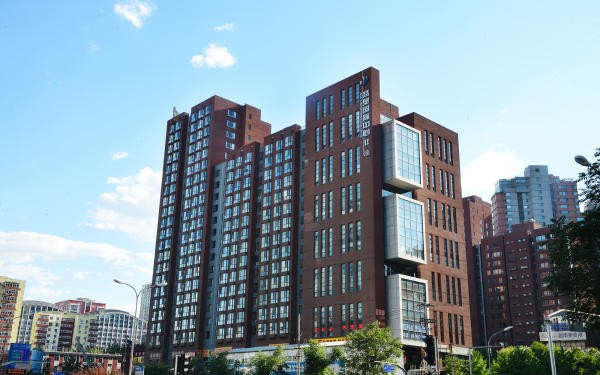 ​蓝堡国际中心2座——CBD商圈的璀璨明珠