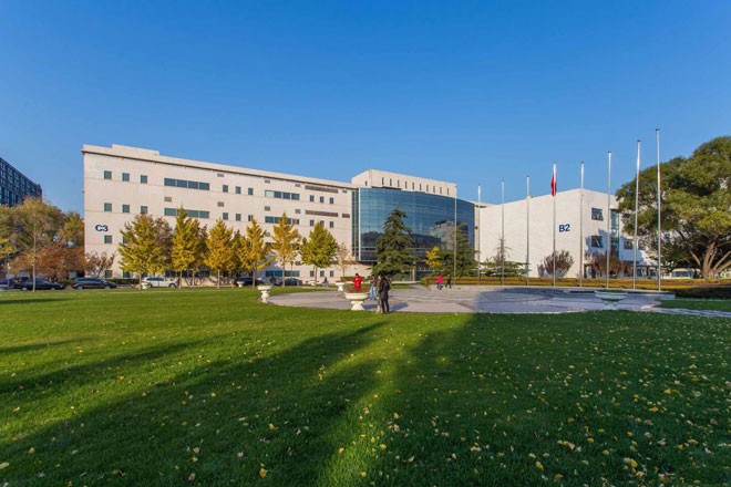 兆维工业园：打造高新技术产业园区的典范