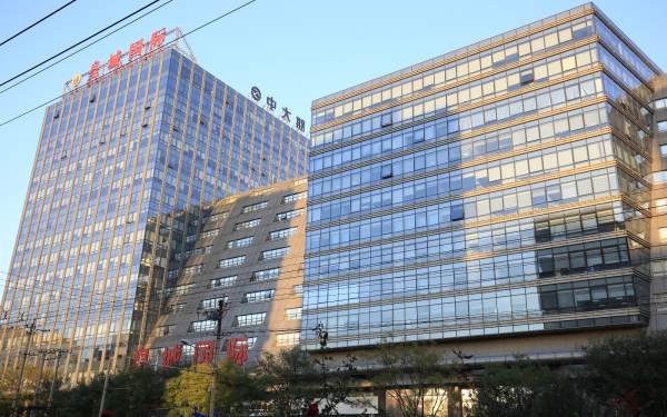 皇城国际中心：商业繁华与地理优势的完美结合