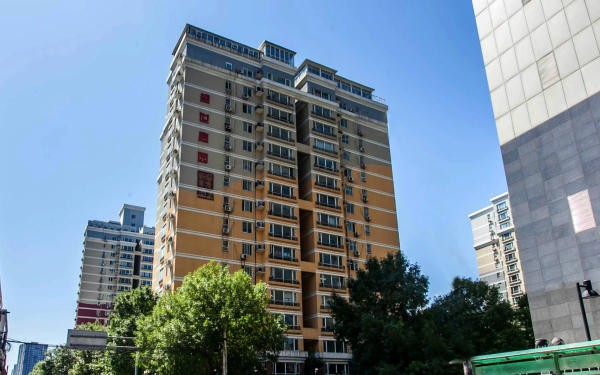 盛世嘉园：商业地产经纪的明智选择