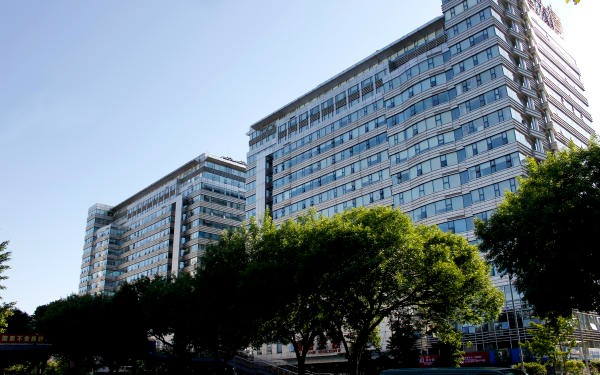 富海大厦：西北核心商务中心，展示企业品牌形象的最佳选择