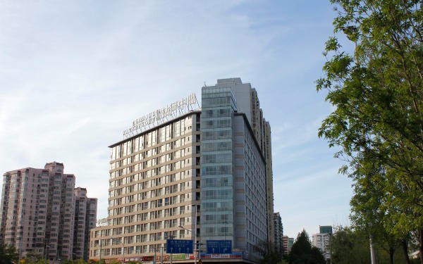 智地钻河中心：连接科技创新园与金融街的商业中心