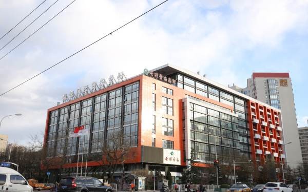 恒华国际商务中心：打造您商业成功的理想之地